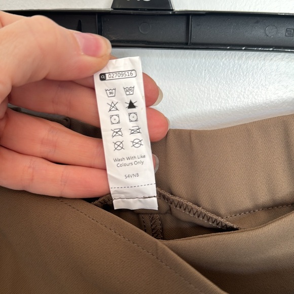 HALARA HIGH WAISTED SIDE TIE INVISIBLE ZIPPER WIDE LEG PANT LARGE - Picture 9 of 9